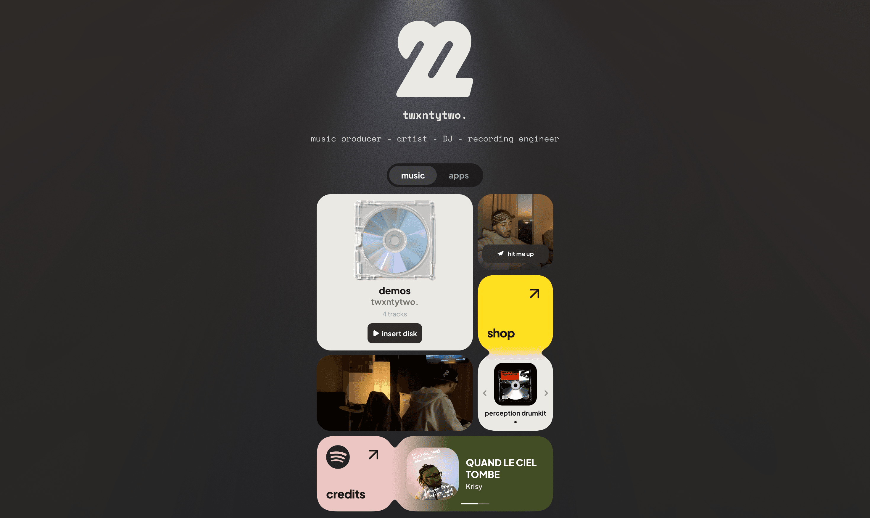 twxntytwo - artist portfolio screenshot